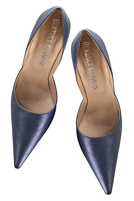 Navy blue women's open arch dress pumps. Pointed toe. Very high slim heel. Top view - Florence KOOIJMAN